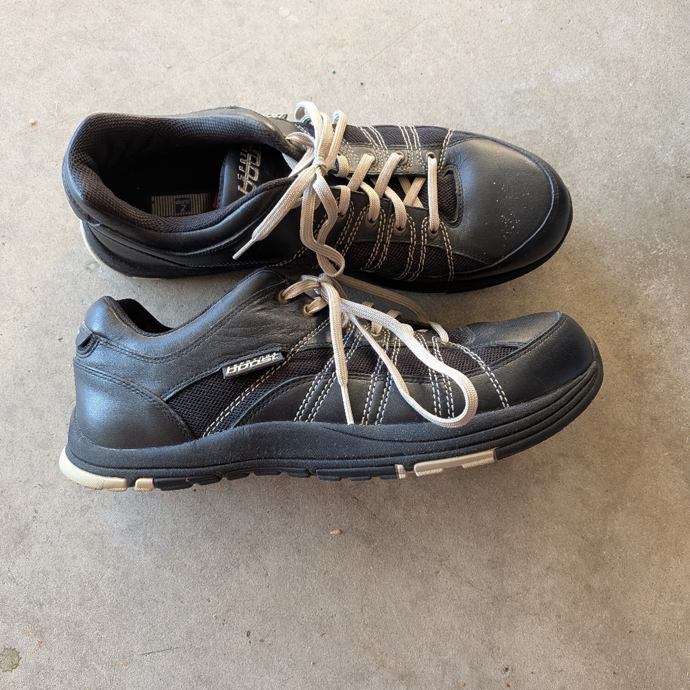 Boost Men's Black and White Sneakers